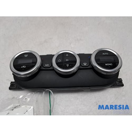 Fiat - 500L - Heater control panel