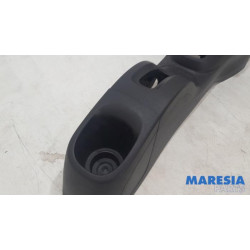 Fiat - 500L - Middle console