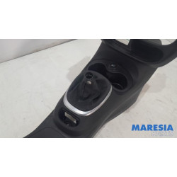 Fiat - 500L - Middle console