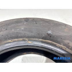 Renault - Trafic - Tyre