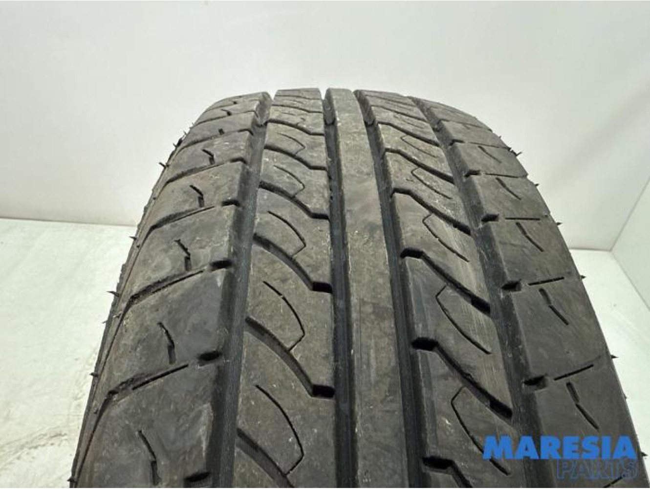 Renault - Trafic - Tyre
