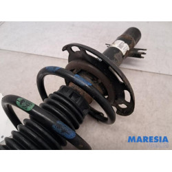 Citroen - DS3 - Front shock absorber rod, right
