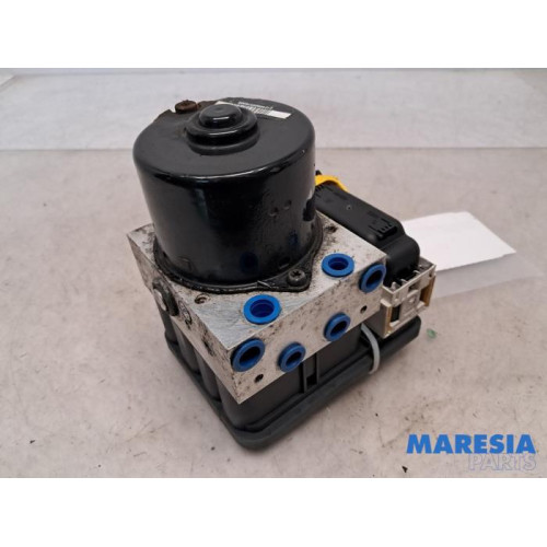 Citroen - DS3 - ABS pump