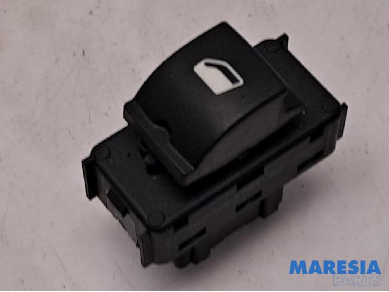 Citroen - DS3 - Electric window switch