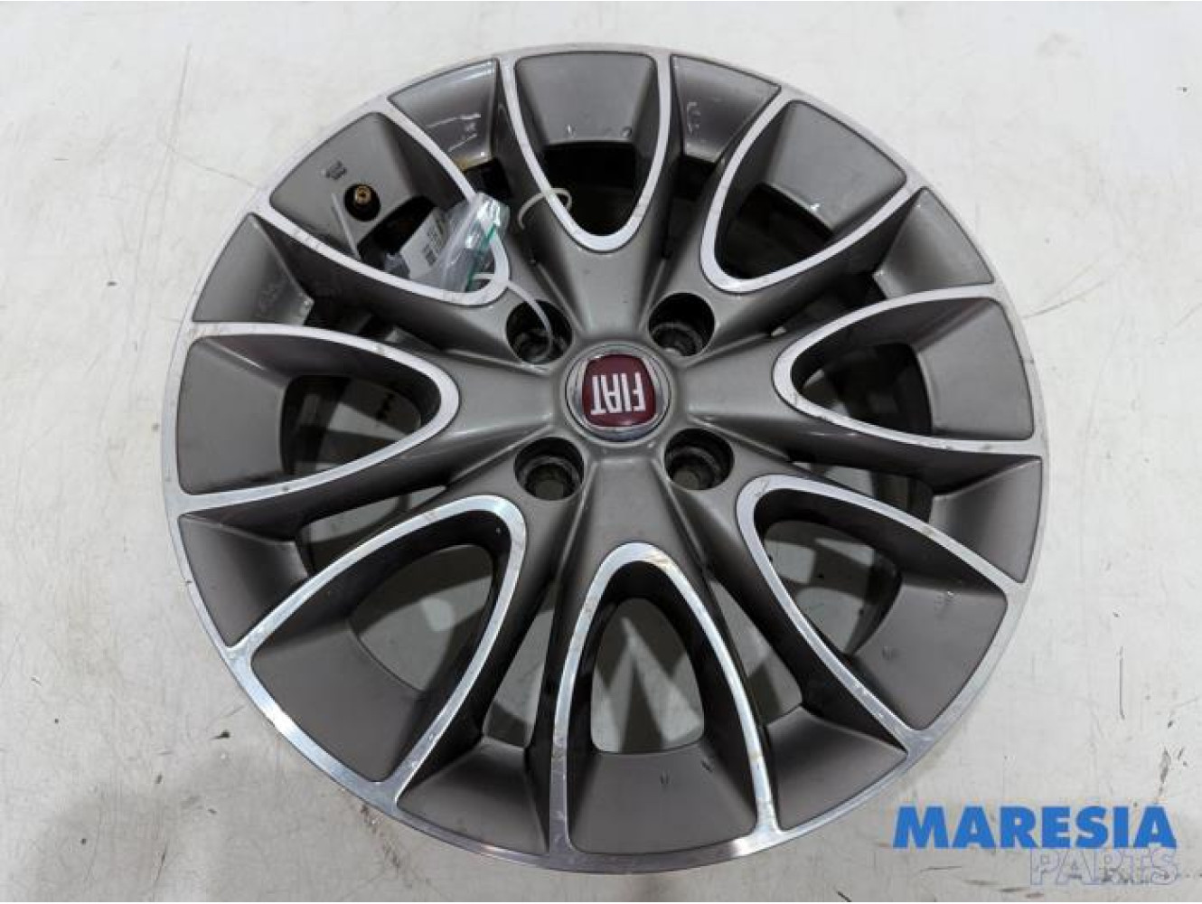 Fiat - Punto - Wheel