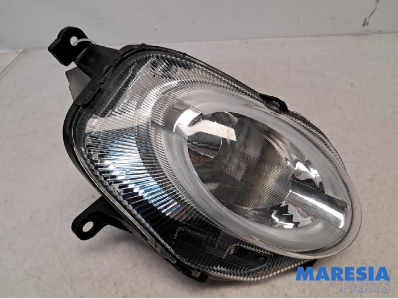 Fiat - 500 - Daytime running light, right