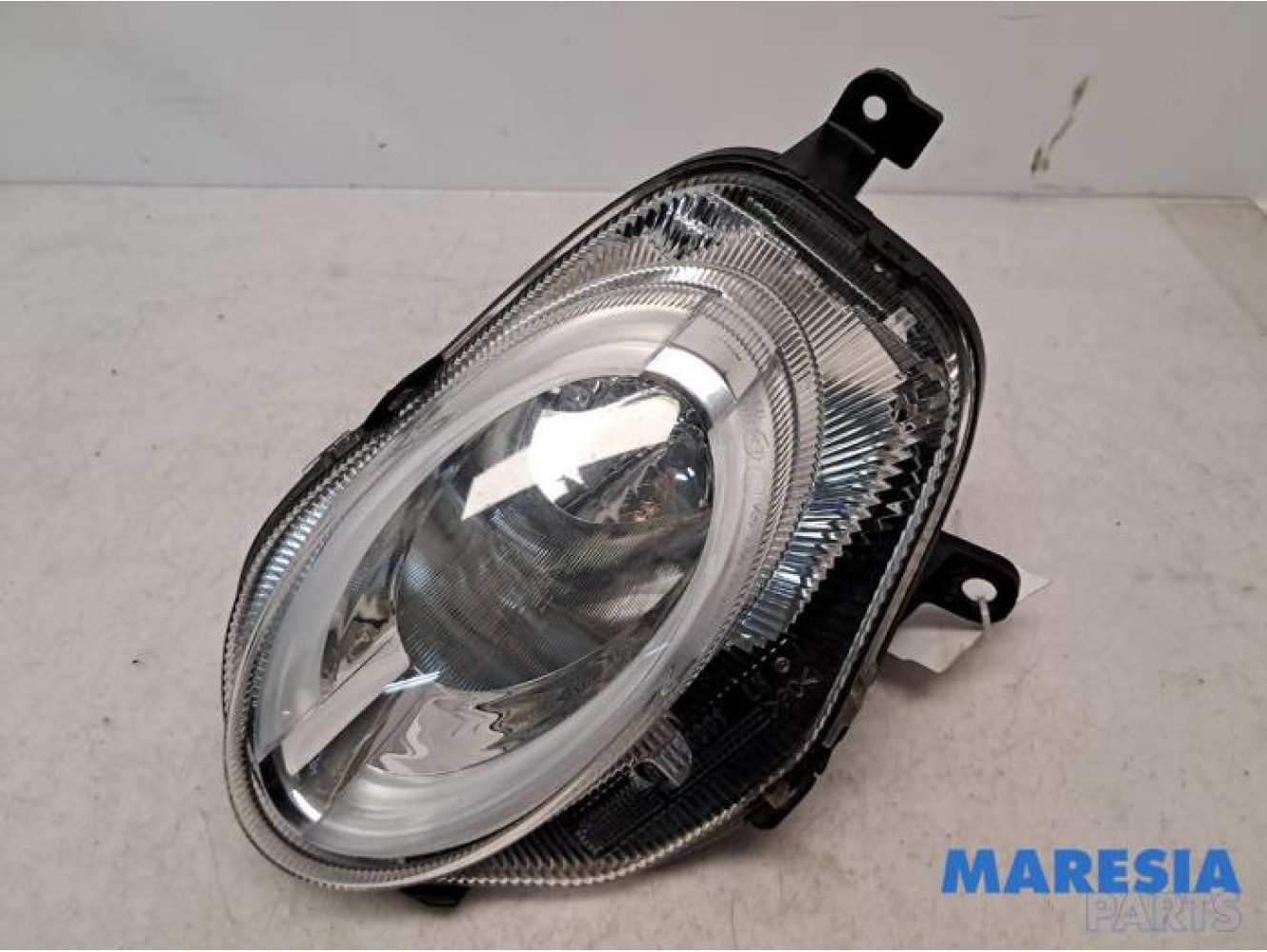 Fiat - 500 - Tageslicht links
