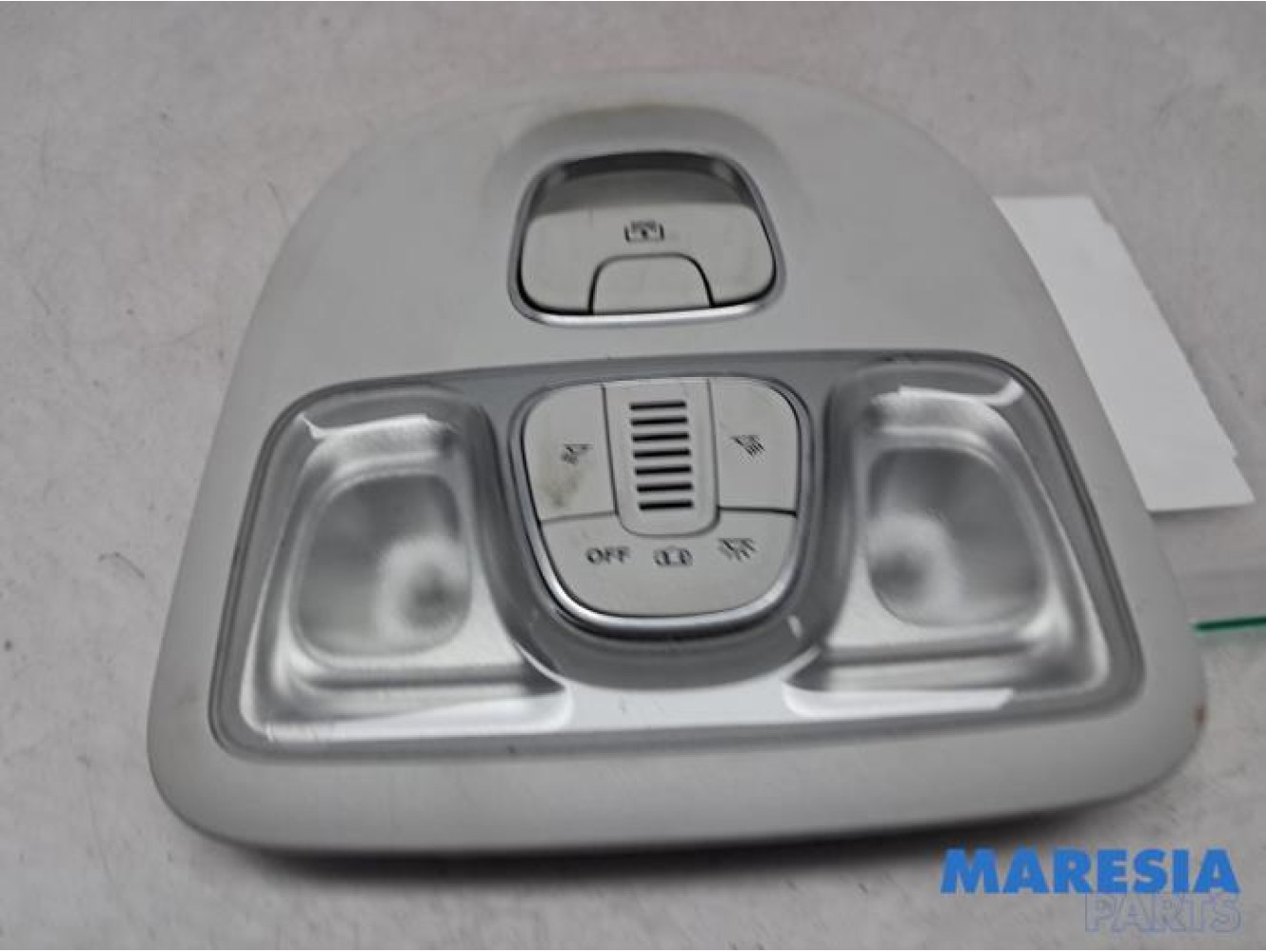 Fiat - 500L - Interior lighting, front