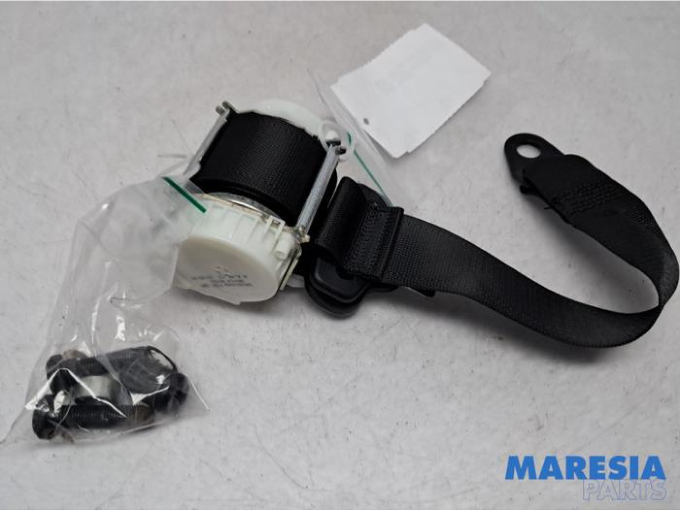 Fiat - 500L - Sicherheitsgurt links hinten