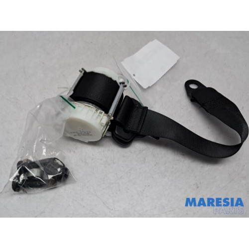 Fiat - 500L - Sicherheitsgurt links hinten
