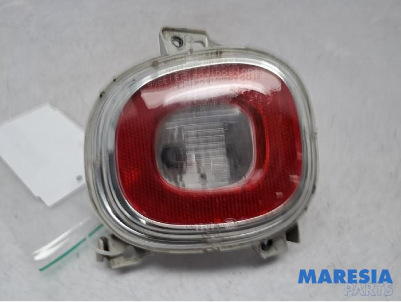 Fiat - 500L - Reversing light, right