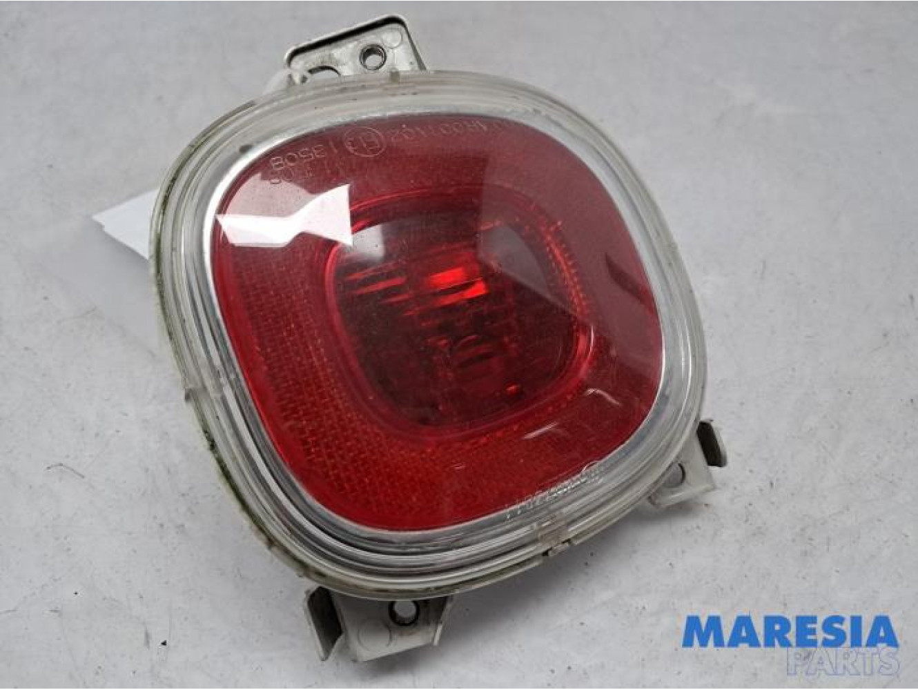 Fiat - 500L - Rear fog light