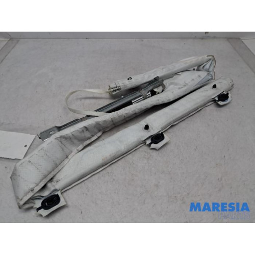 Fiat - 500L - Airbag hemel rechts