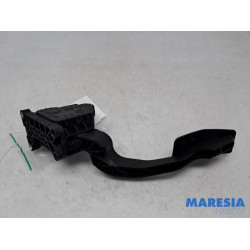 Fiat - 500L - Accelerator pedal