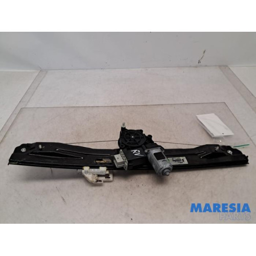 Fiat - 500L - Window mechanism 4-door, front right