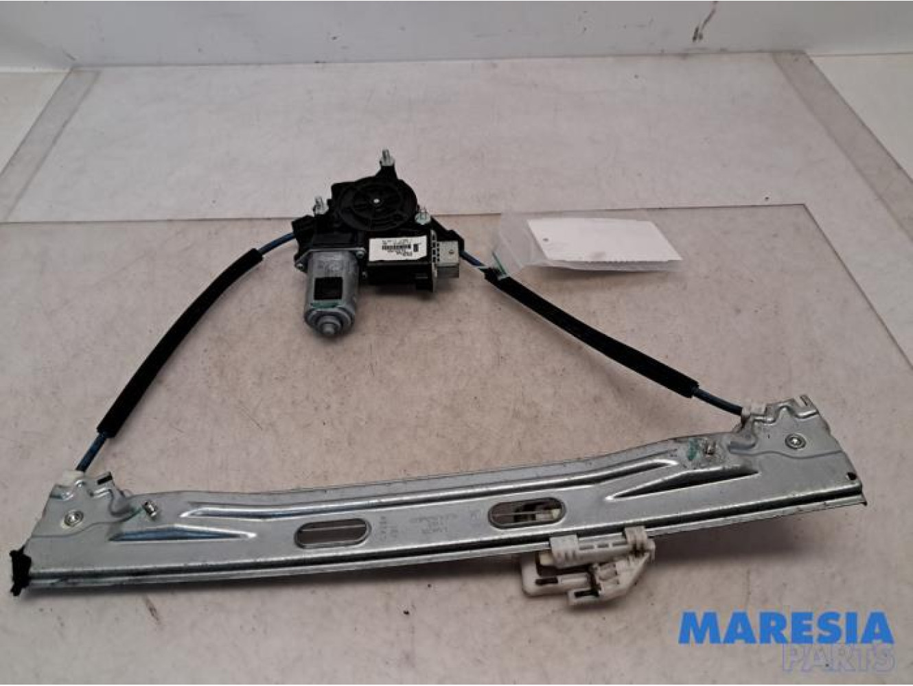 Fiat - 500L - Ruitmechaniek 4Deurs links-achter