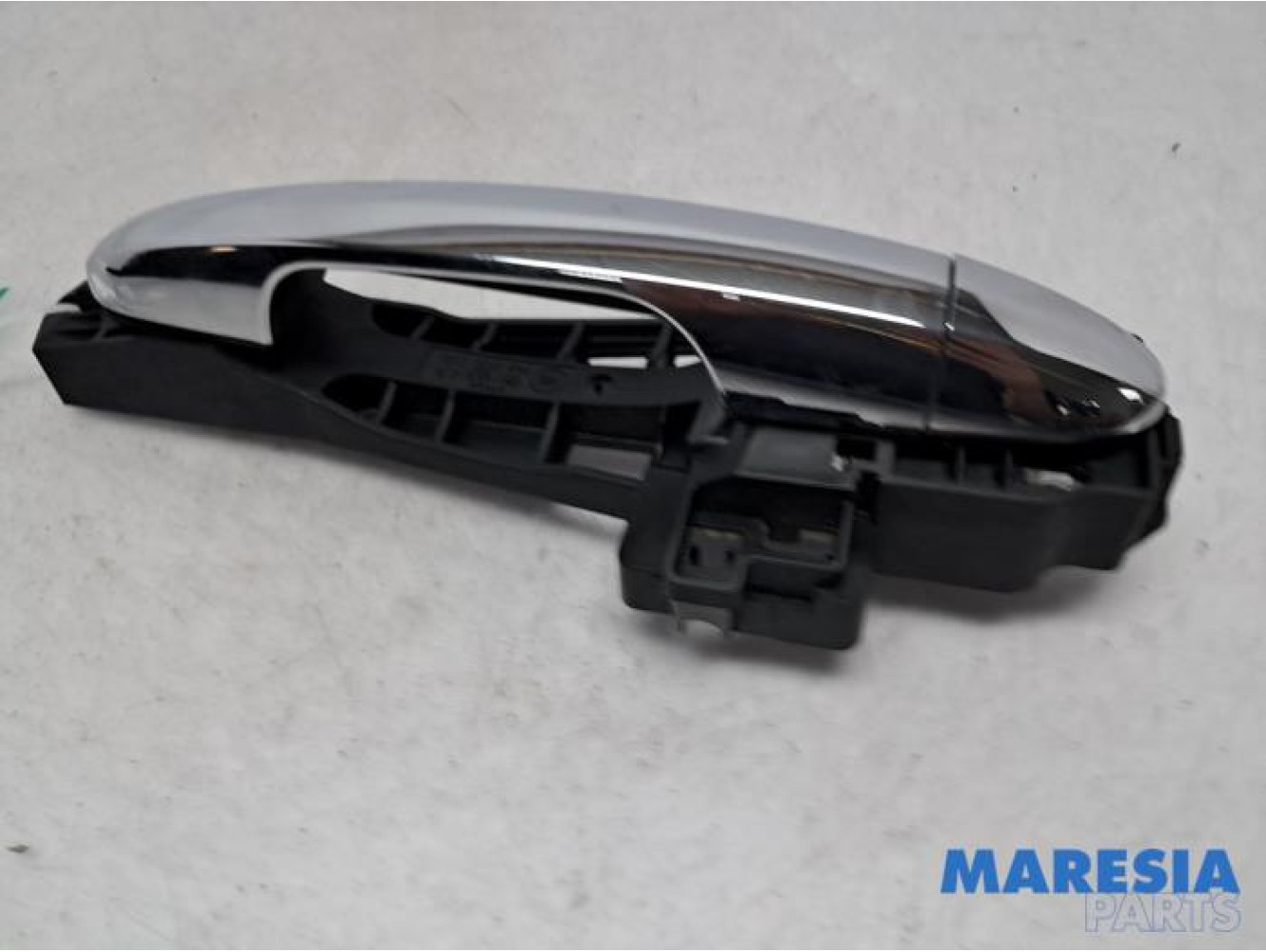 Fiat - 500L - Front door handle 4-door, right