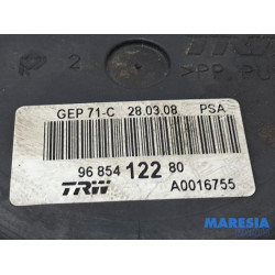 Citroen - C5 - Stuurbekrachtiging Pomp