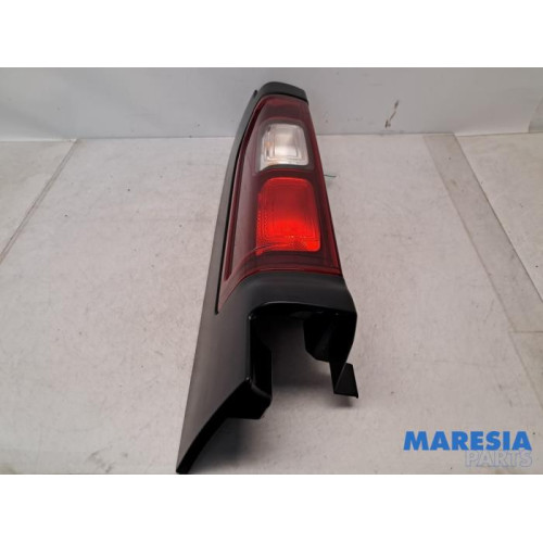 Renault - Trafic - Taillight, left