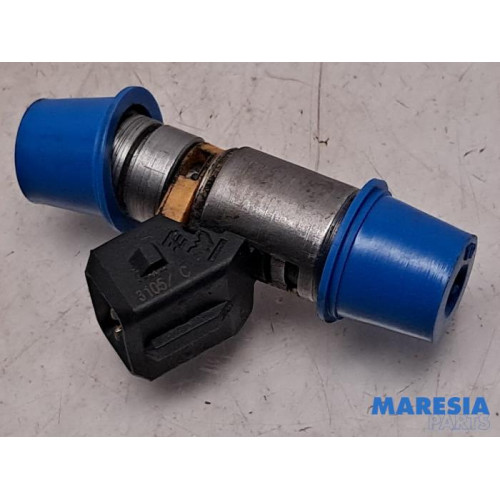 Fiat - 500 - Injector (petrol injection)
