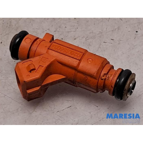 Peugeot - 206 - Injector (petrol injection)