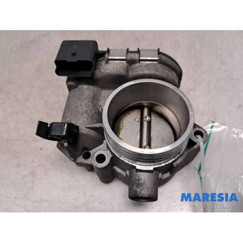 Peugeot - 206 - Throttle body
