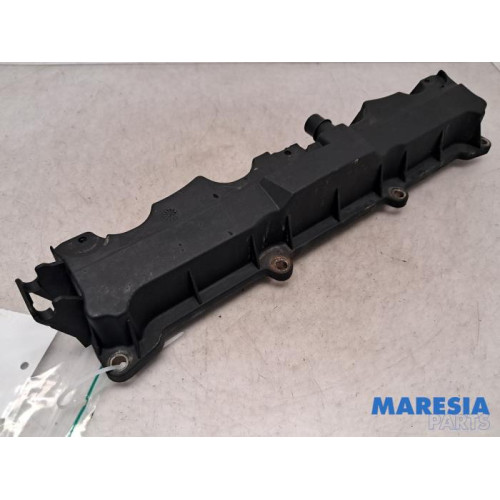 Peugeot - 206 - Rocker cover