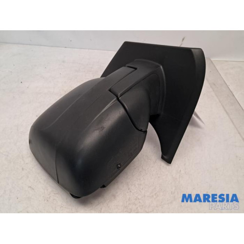 Renault - Trafic - Wing mirror, right
