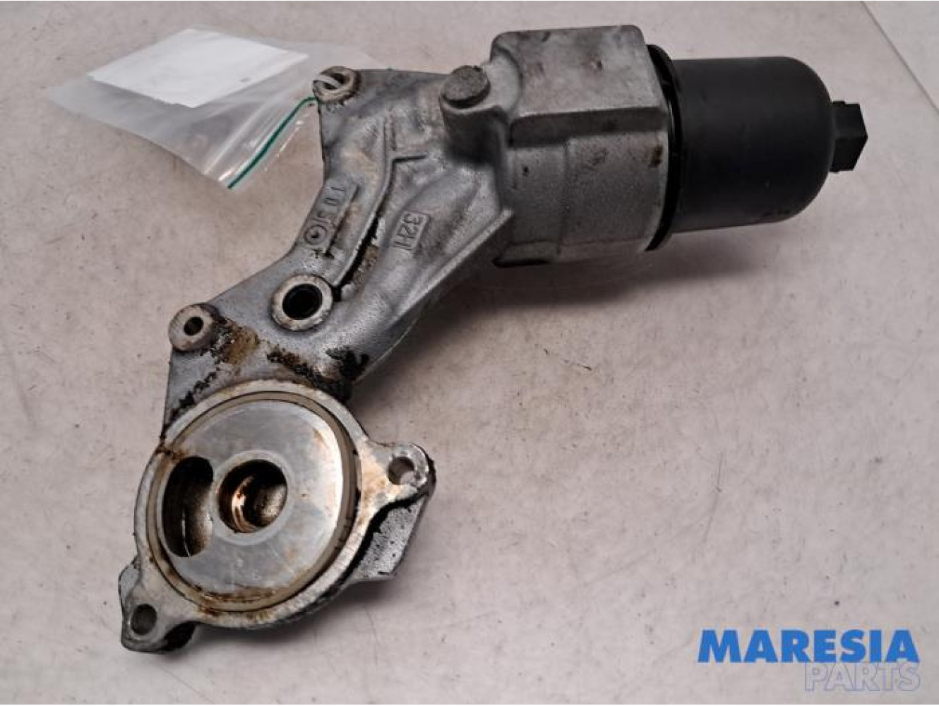Peugeot - 206 - Oil filter housing
