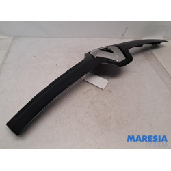 Renault - Trafic - Grille