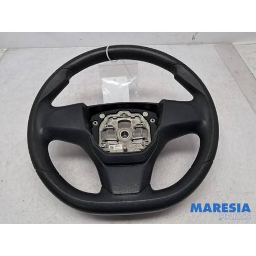 Opel - Vivaro - Steering wheel