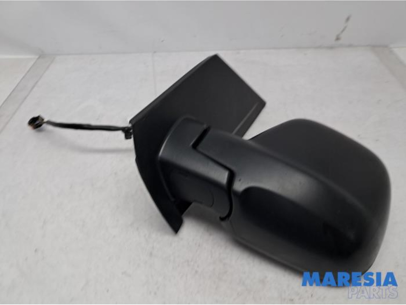 Opel - Vivaro - Wing mirror, left