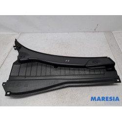 Opel - Vivaro - Cowl top grille