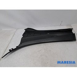 Opel - Vivaro - Cowl top grille