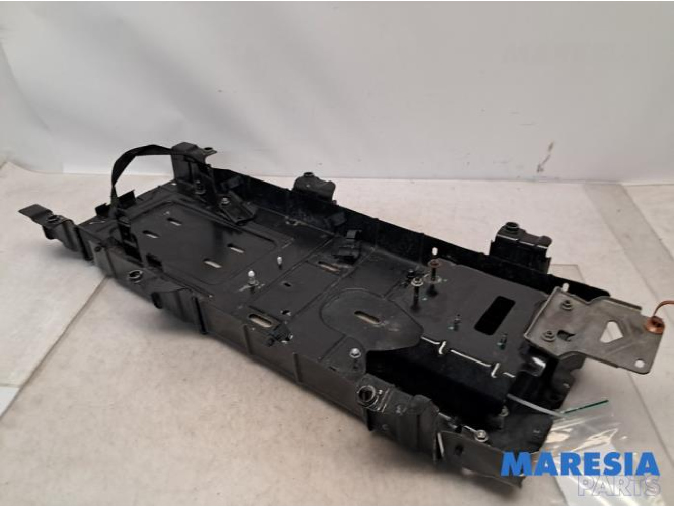 Alfa Romeo - Tonale - Battery box