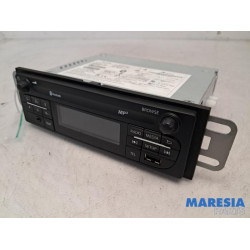 Renault - Trafic - Radio