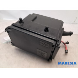 Renault - Trafic - Fuse box