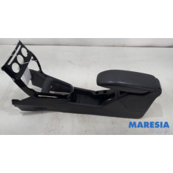 Citroen - C3 - Armrest