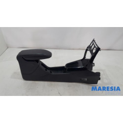 Citroen - C3 - Armrest