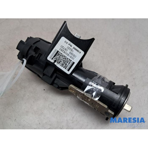 Fiat - 500 - Ignition lock + key