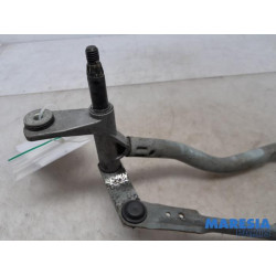 Renault - Trafic - Wiper mechanism