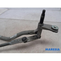 Renault - Trafic - Wiper mechanism