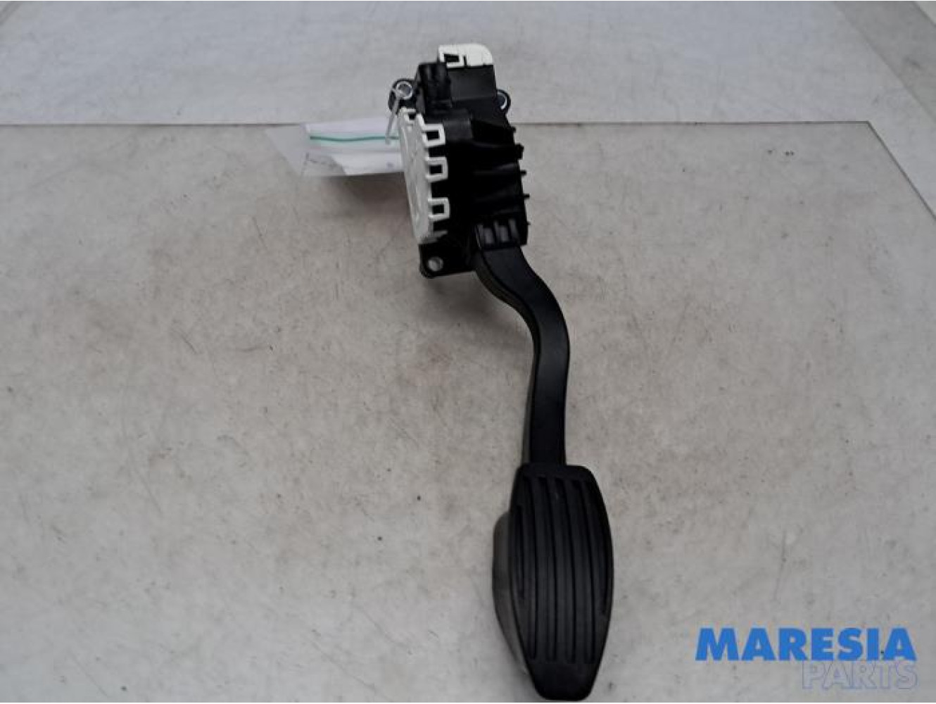 Fiat - 500 - Accelerator pedal