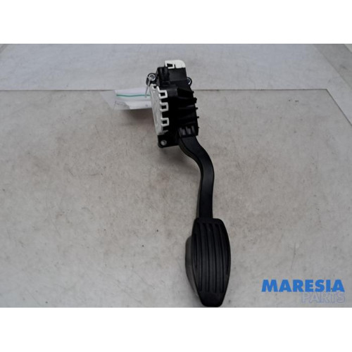 Fiat - 500 - Accelerator pedal