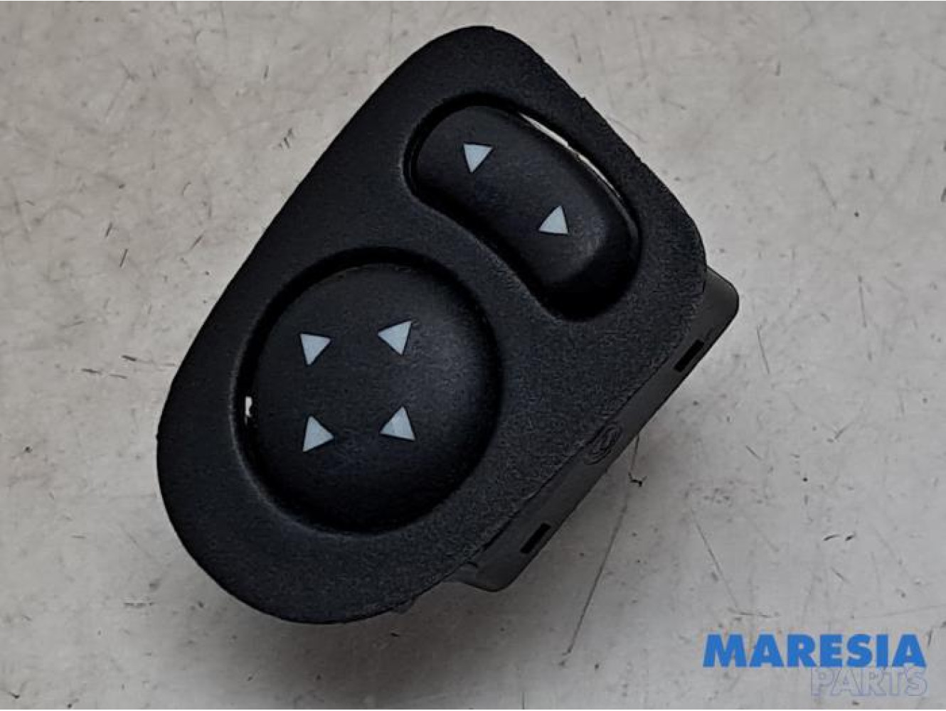Fiat - 500 - Mirror switch