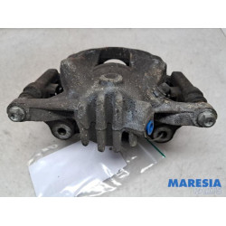 Renault - Trafic - Front brake calliper, right