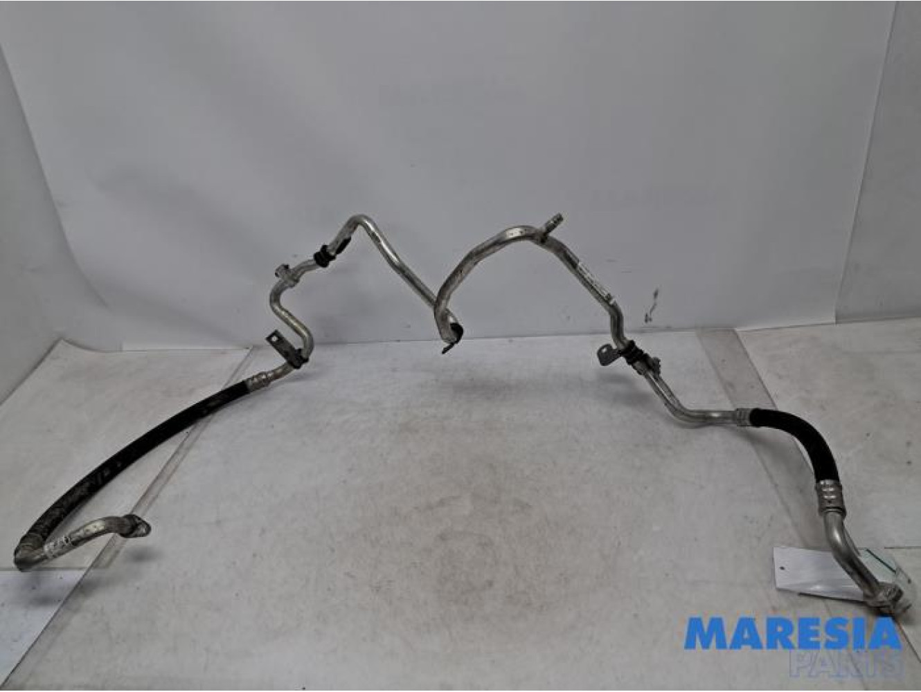 Renault - Trafic - Air conditioning line