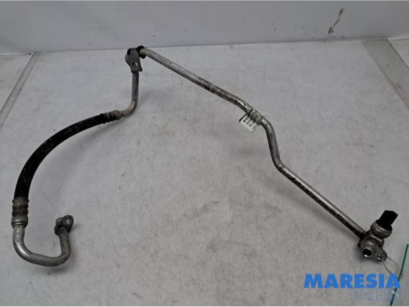 Renault - Trafic - Air conditioning line