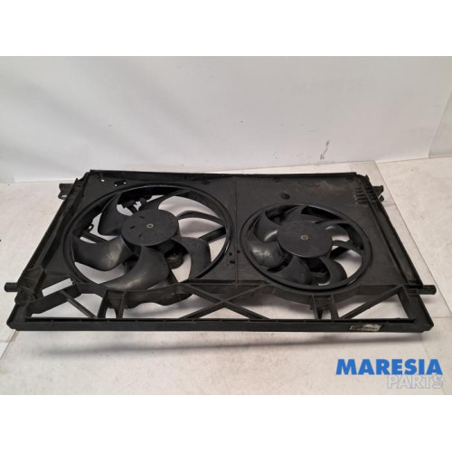 Renault - Trafic - Fan motor