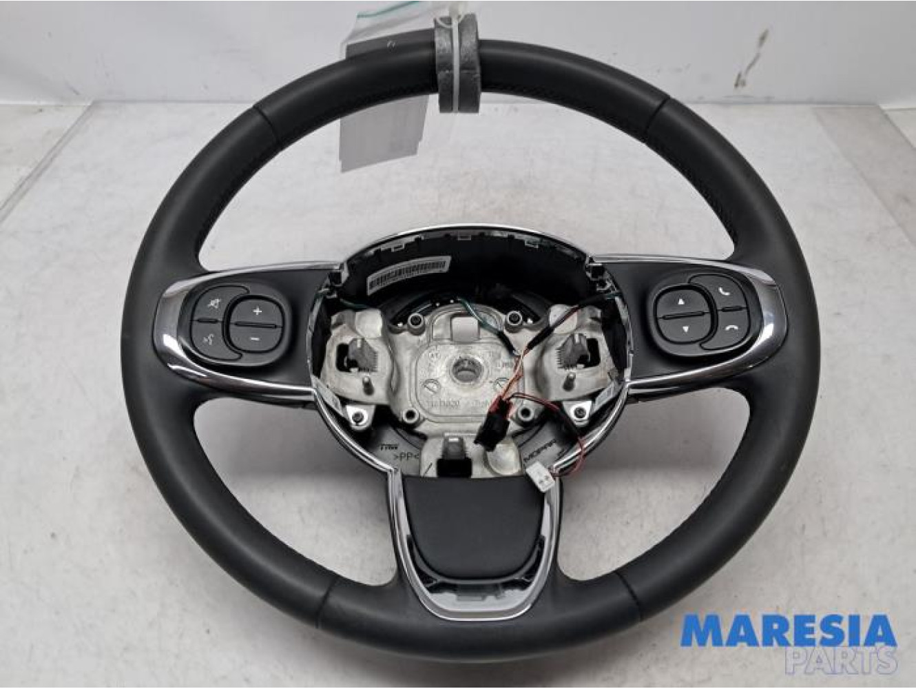 Fiat - 500 - Steering wheel